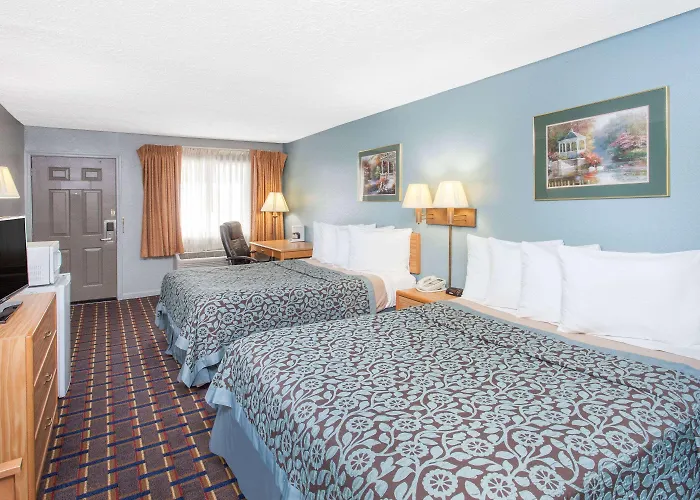 Days Inn By Wyndham Farmer City